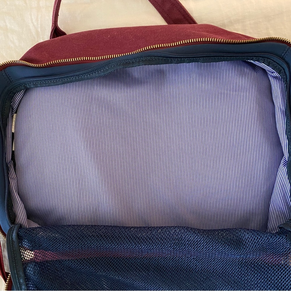Herschel Carry On Bag - Maroon - Picture 7 of 7